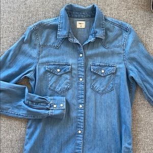 Gap Denim 1969 Western Fitted Shirt